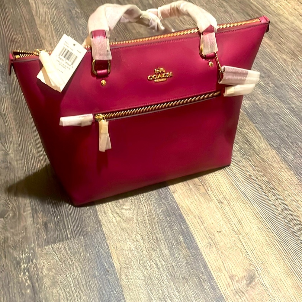 Brand new , never used coach tote
